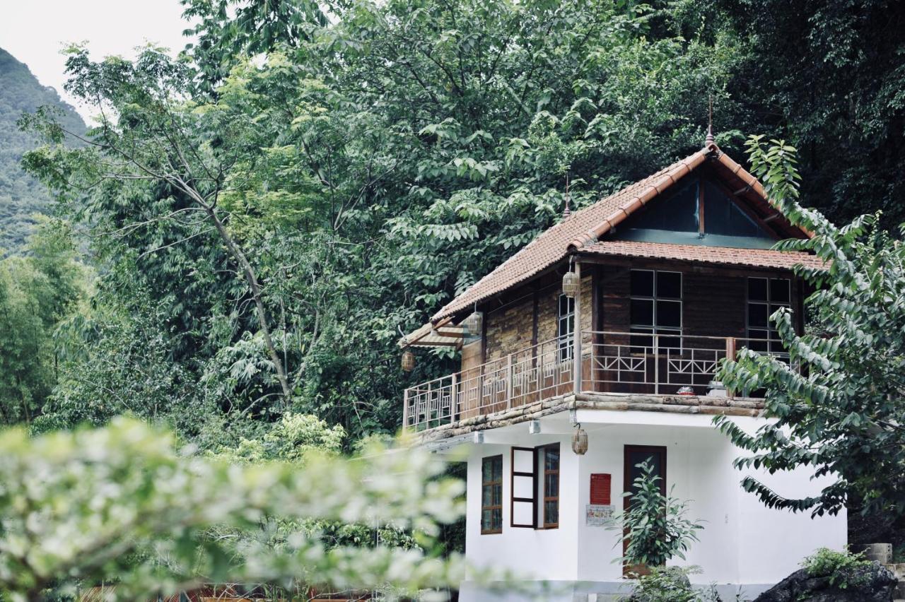 House By Lake Hotel Moc Chau Buitenkant foto