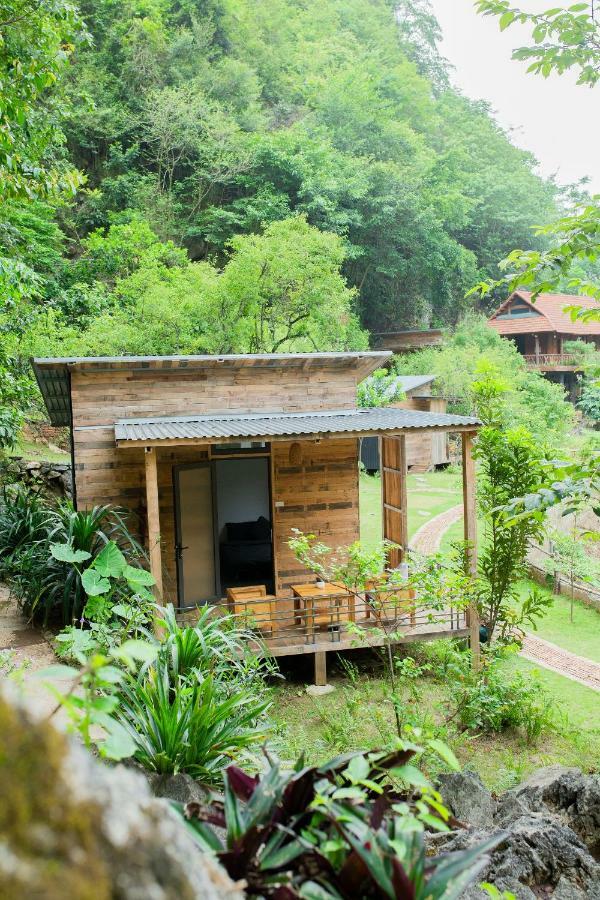 House By Lake Hotel Moc Chau Buitenkant foto